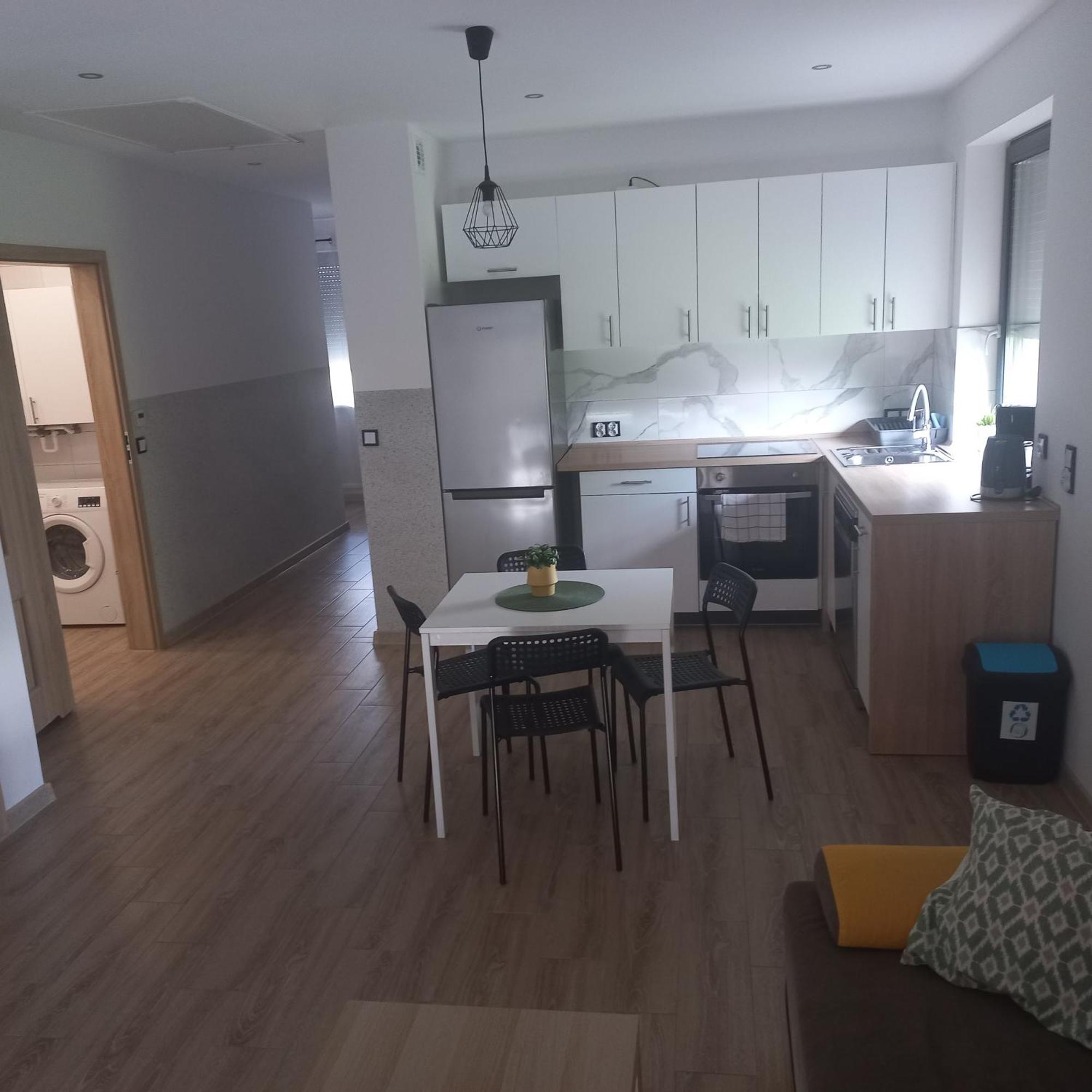 Apartamenty Josef Zbroslawice Exterior foto